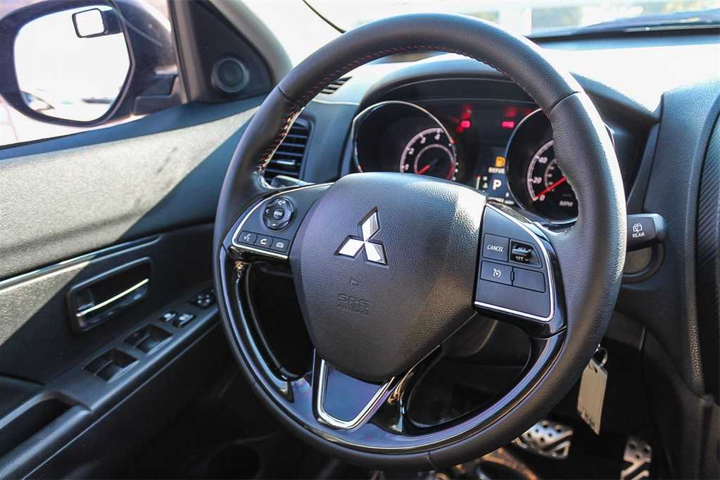 2018 Mitsubishi Outlander Sport LE 2.0 15