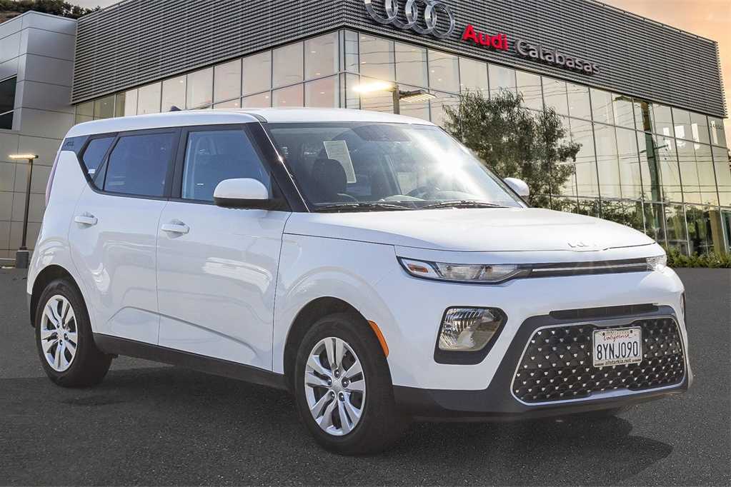 2022 Kia Soul LX 3