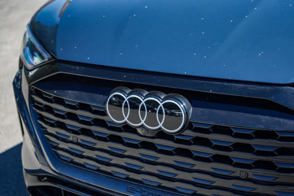 2024 Audi Q8 e-tron Premium 9