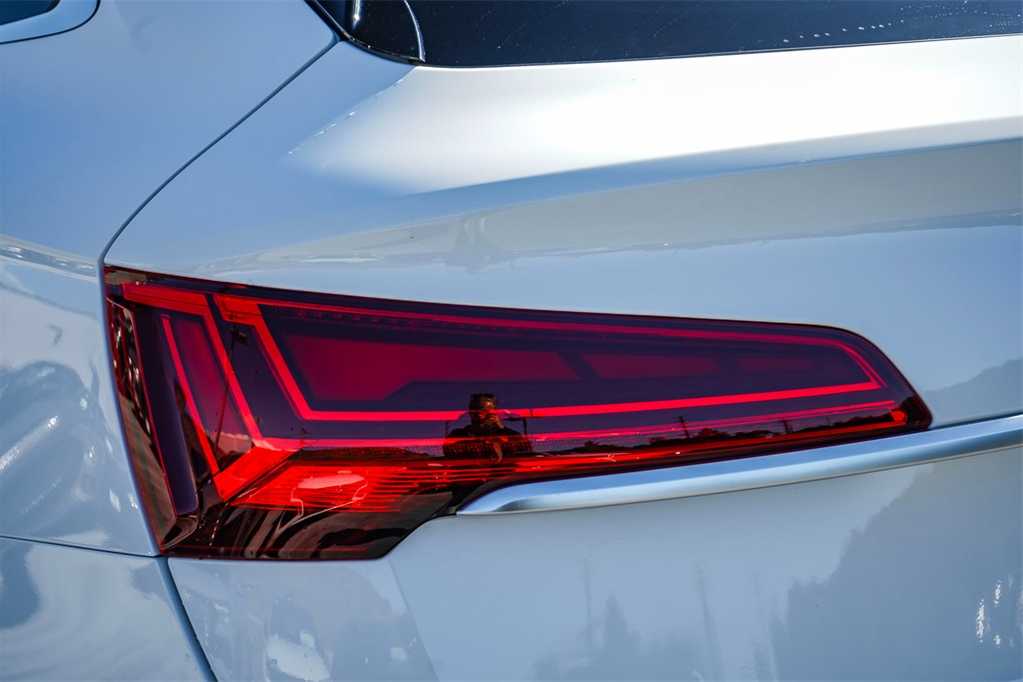 2021 Audi Q5 Sportback Premium Plus 7