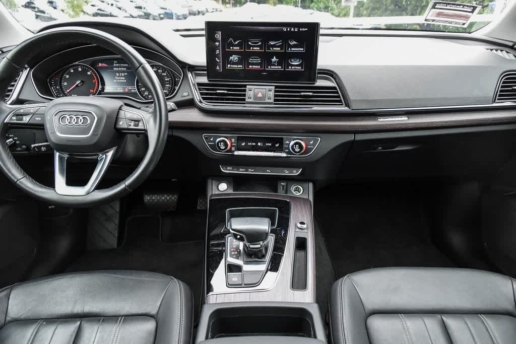 2021 Audi Q5 Premium 11