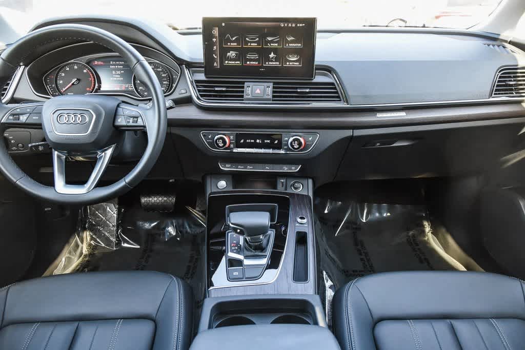 2024 Audi Q5 Premium 11