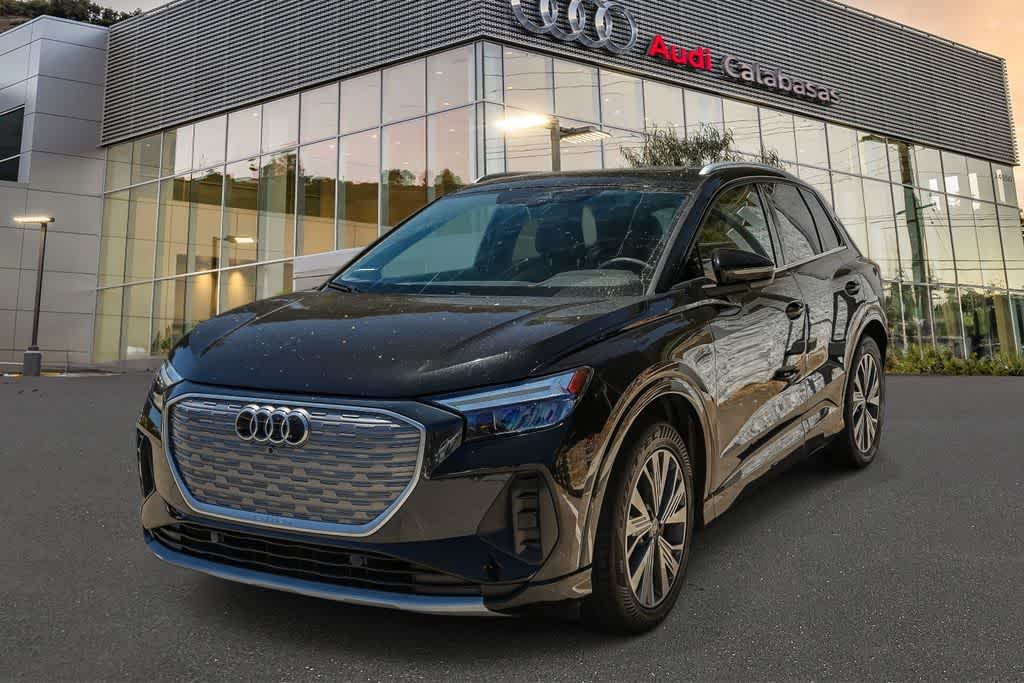 Mythos Black Metallic 2023 Audi Q4 e-tron SUV / Crossover Rear-Wheel Drive 1-Speed Automatic