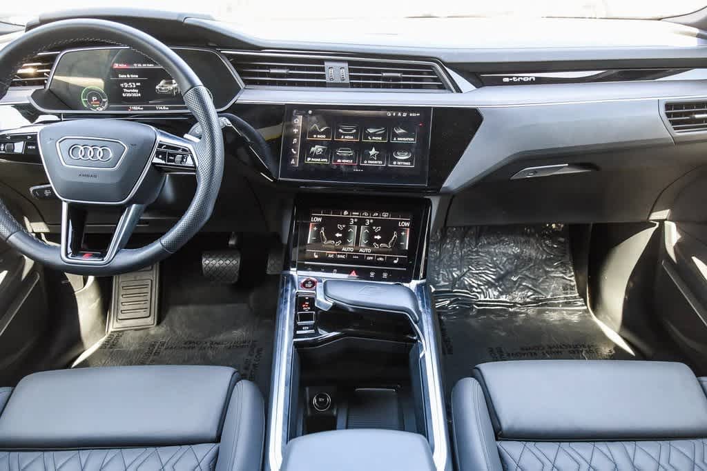 2023 Audi e-tron S Premium Plus 11