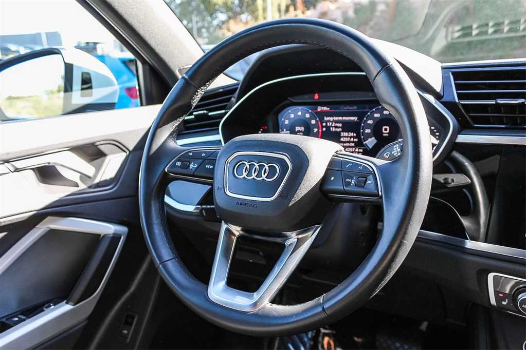 2021 Audi Q3 Premium 15