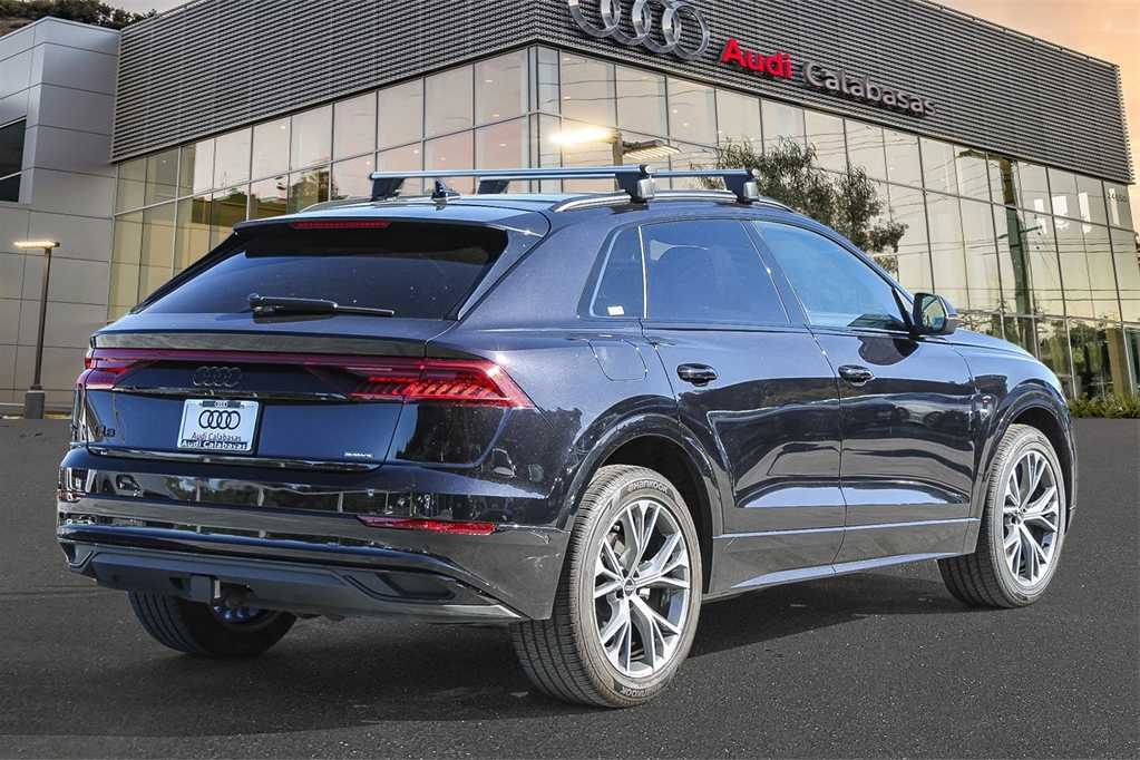 2021 Audi Q8 Premium 4