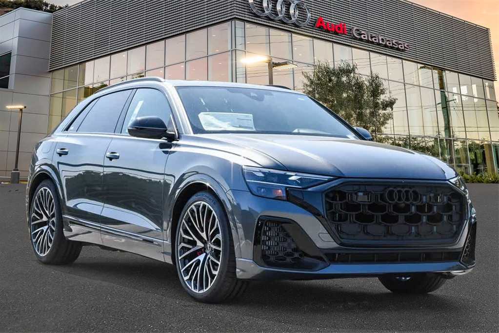 2024 Audi SQ8 Premium Plus 3