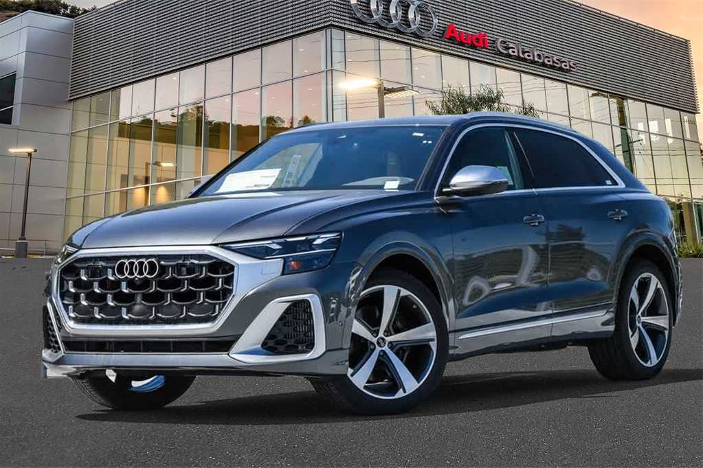 2024 Audi SQ8 Premium Plus 1