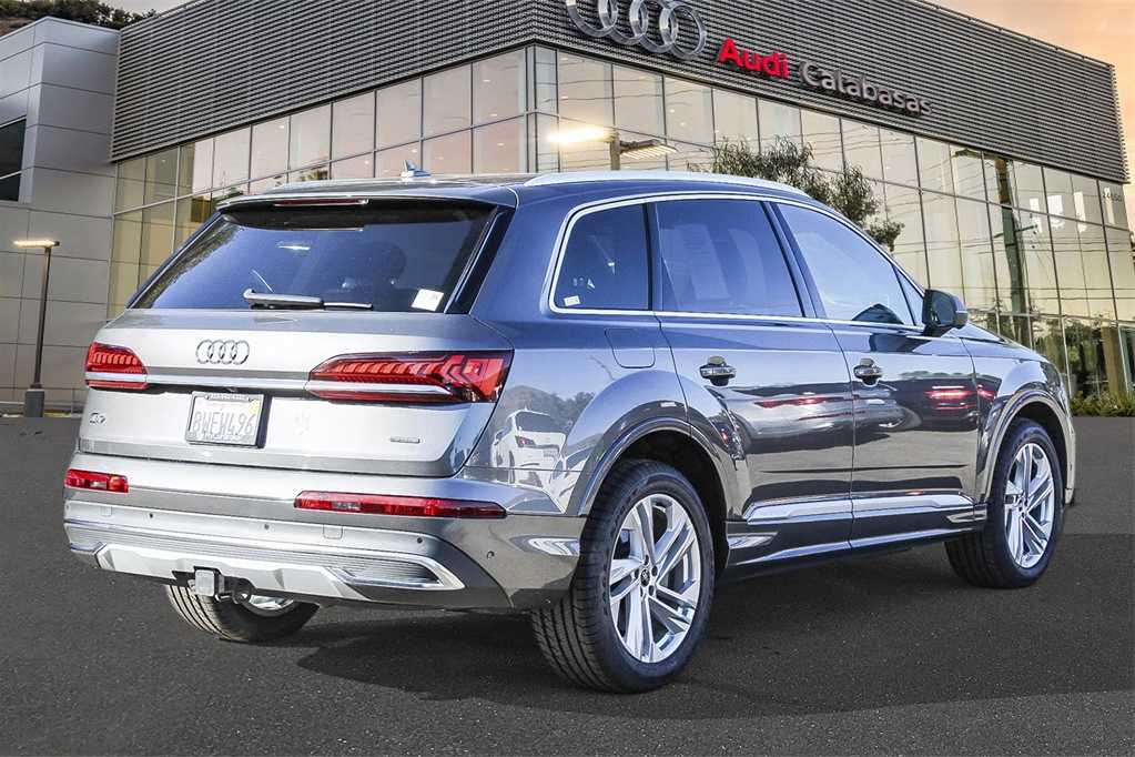 2021 Audi Q7 Premium 4