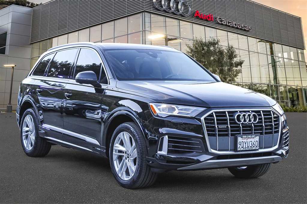 2022 Audi Q7 Premium 3