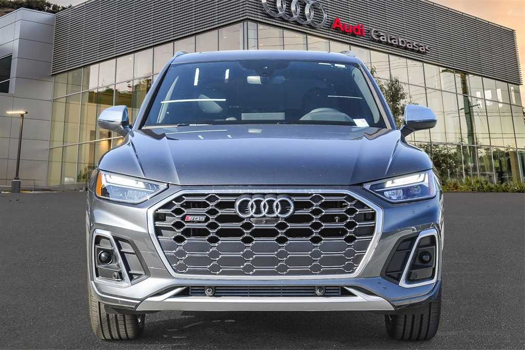 2024 Audi SQ5 Premium Plus 2