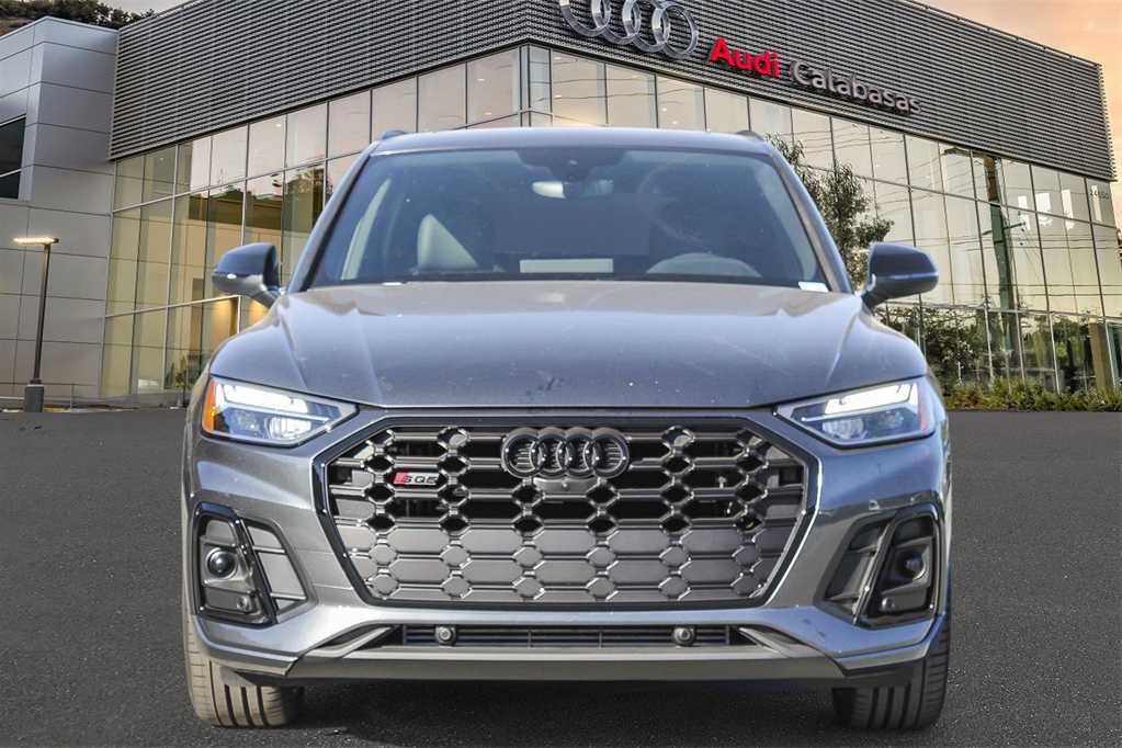 2024 Audi SQ5 Premium Plus 2