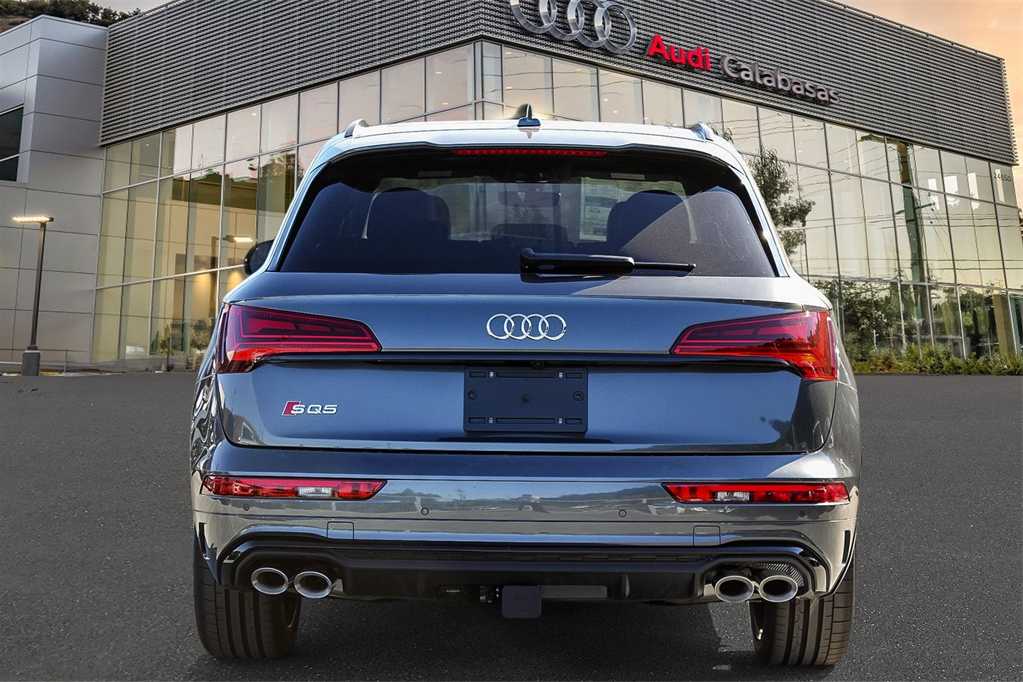 2024 Audi SQ5 Premium Plus 5