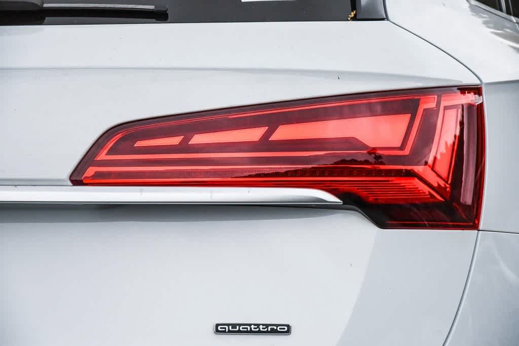 2021 Audi Q5 Premium Plus 8