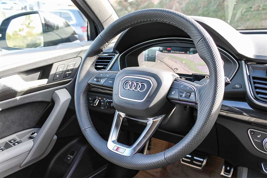 2025 Audi SQ5 Prestige 15