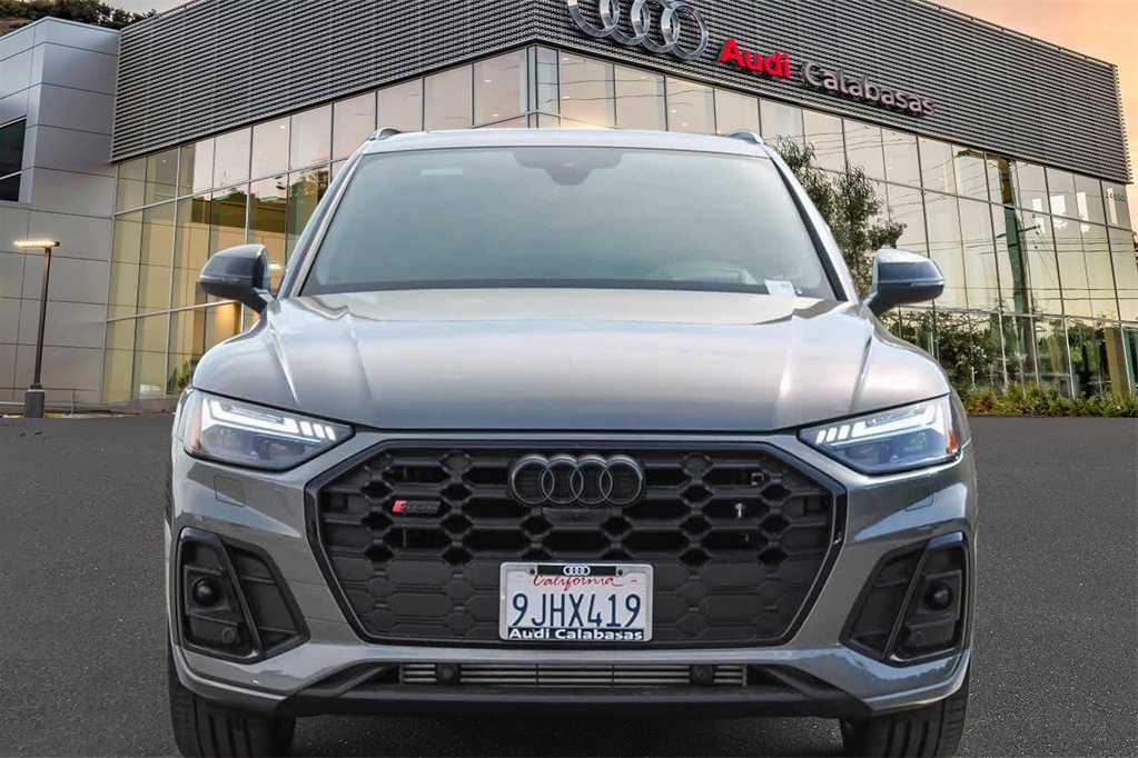 2023 Audi SQ5 Prestige 2