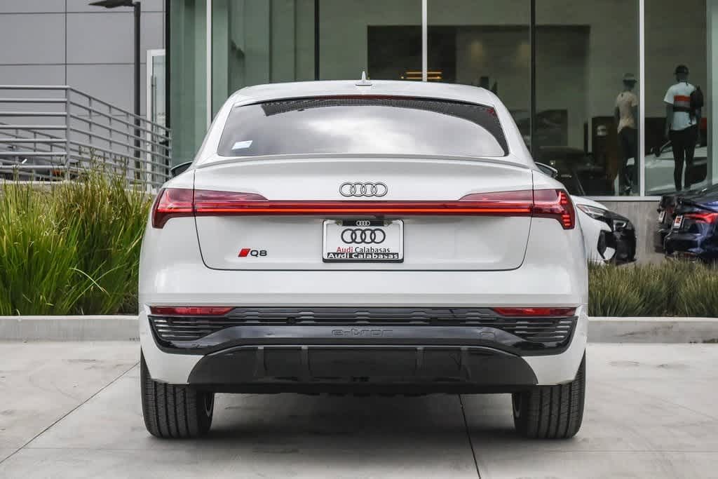 2024 Audi Q8 e-tron Sportback S line Premium Plus 5