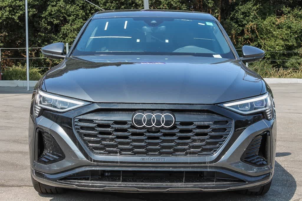 2024 Audi Q8 e-tron Sportback S line Premium Plus 2