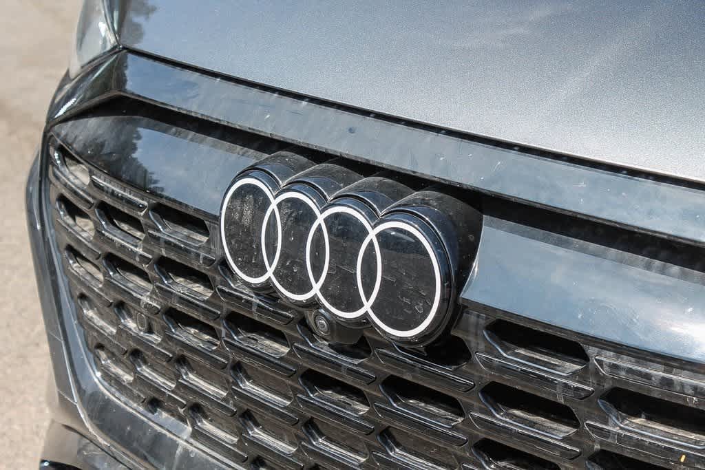 2024 Audi Q8 e-tron Sportback S line Premium Plus 9