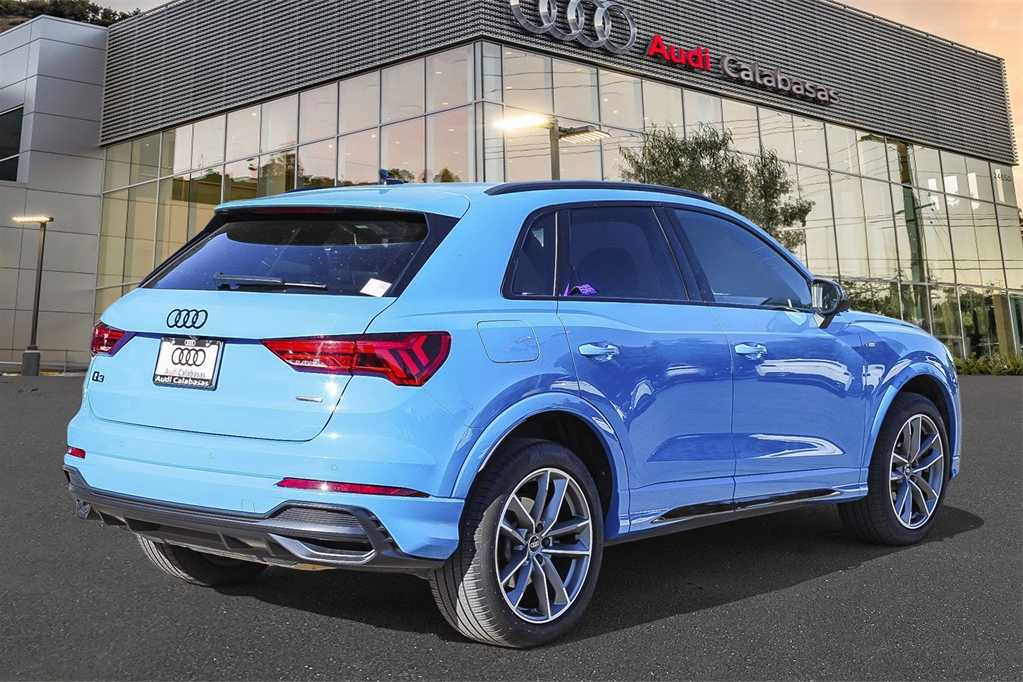 2022 Audi Q3 S line Premium 4