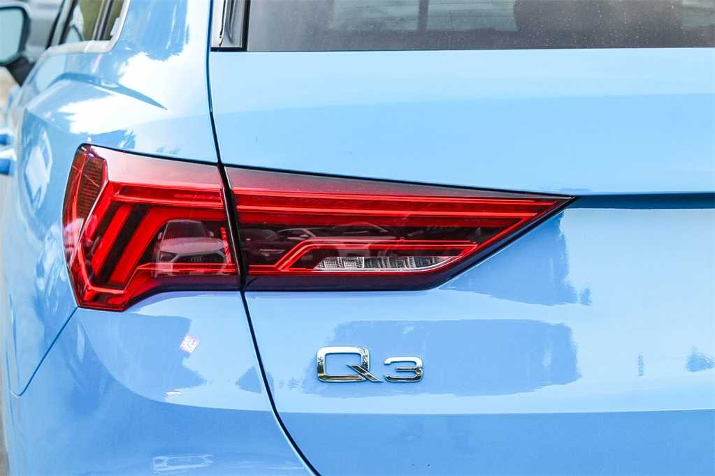 2023 Audi Q3 S line Premium 7