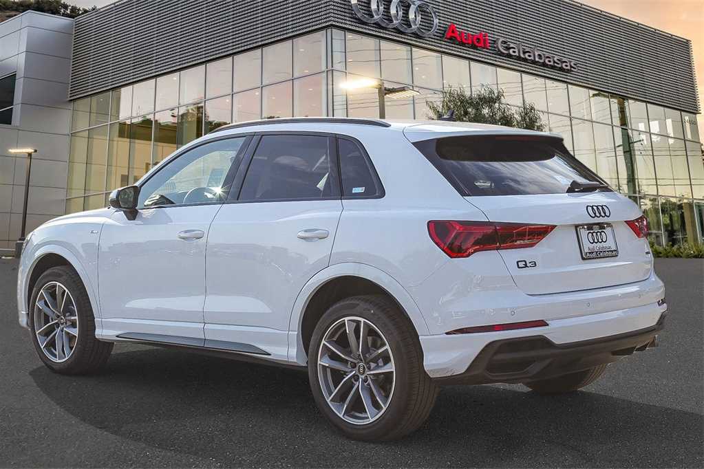 2024 Audi Q3 S line Premium 6