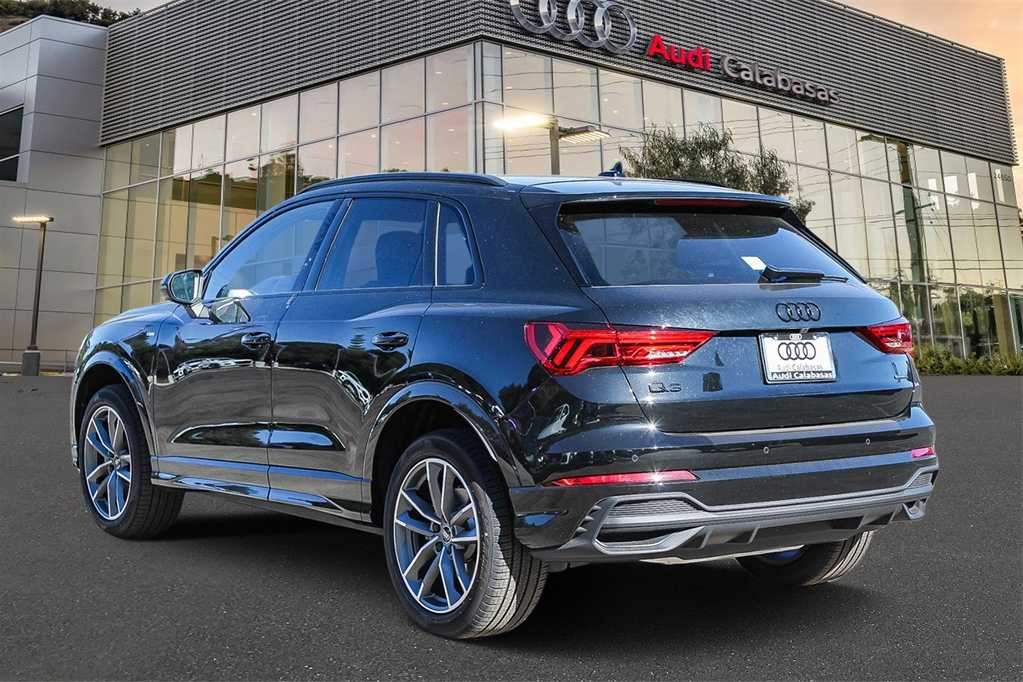 2024 Audi Q3 S line Premium 6