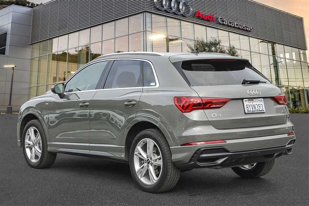 2022 Audi Q3 S line Premium 6