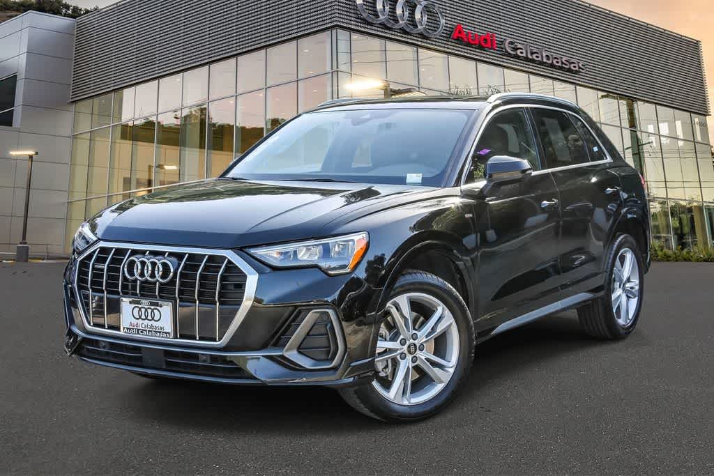 2022 Audi Q3 quattro Premium S Line 45 TFSI