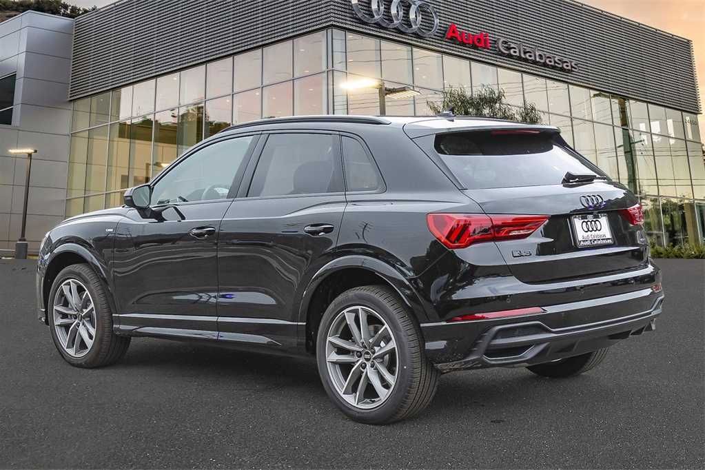 2024 Audi Q3 S line Premium 6