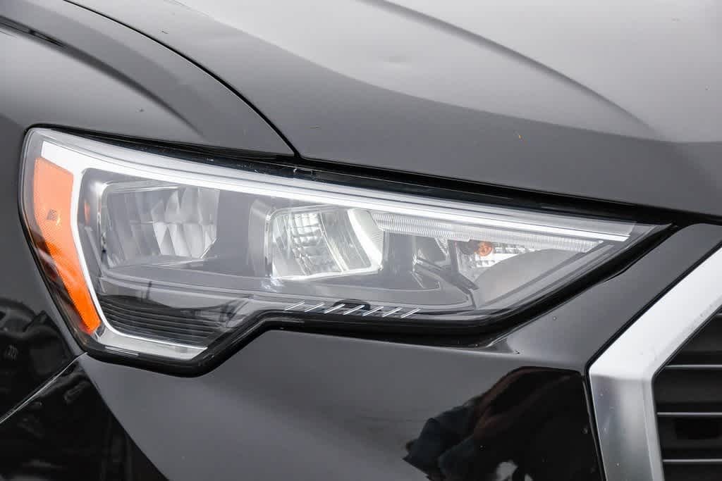 2022 Audi Q3 S line Premium 7