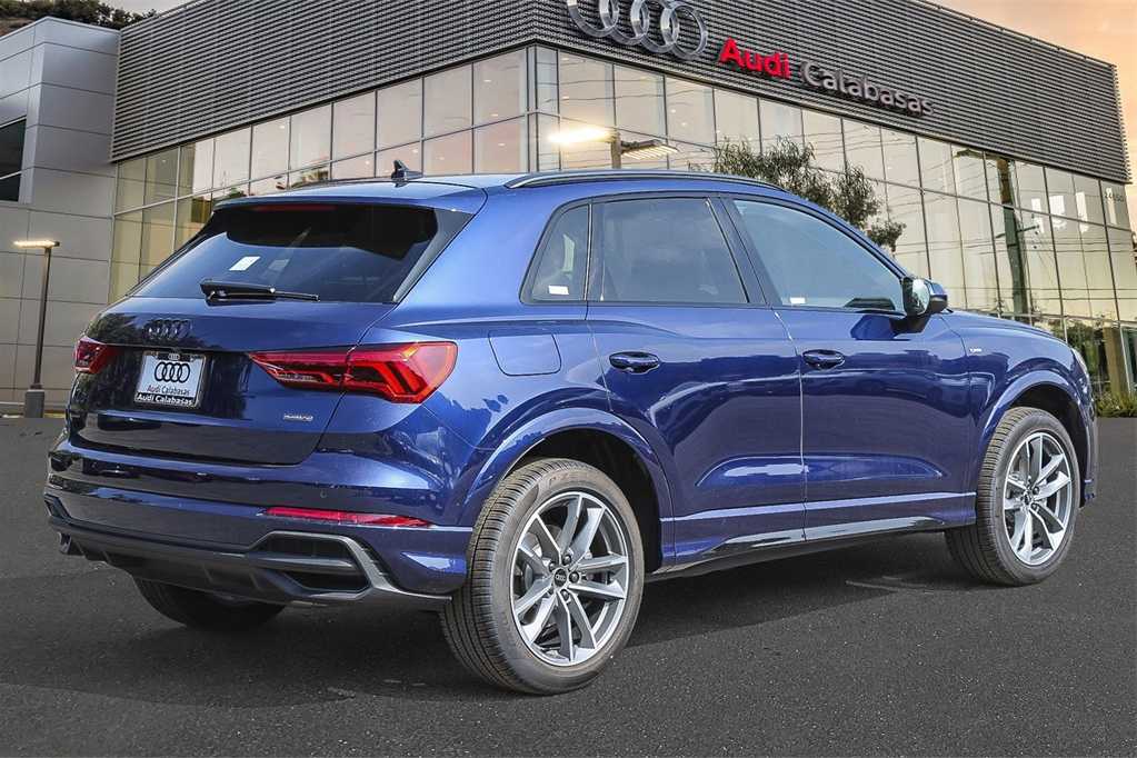 2024 Audi Q3 S line Premium 4