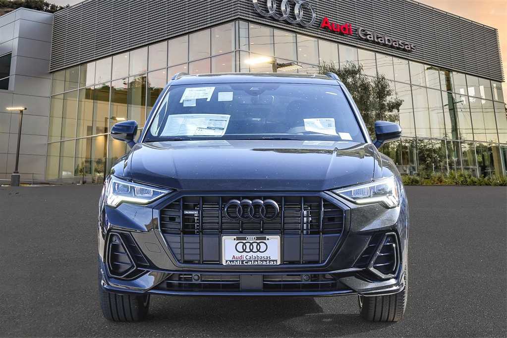 2025 Audi Q3 S line Premium 2