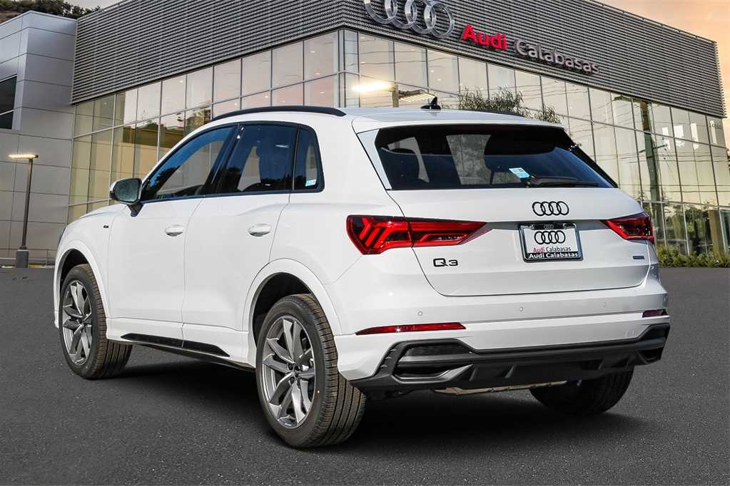 2025 Audi Q3 S line Premium 6