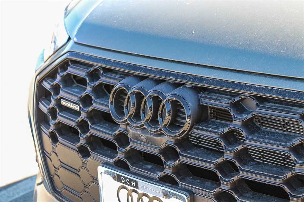 2024 Audi Q5 S line Premium Plus 9