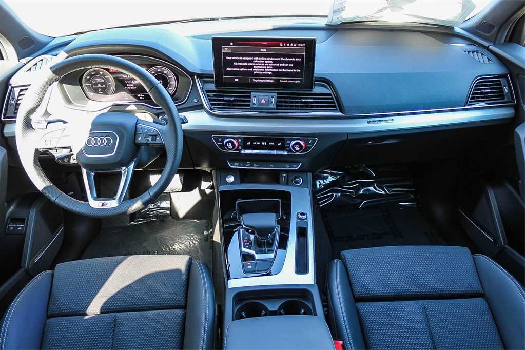 2024 Audi Q5 S line Premium Plus 12