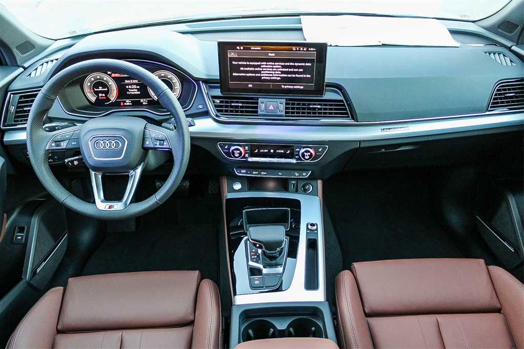 2025 Audi Q5 S line Premium Plus 12