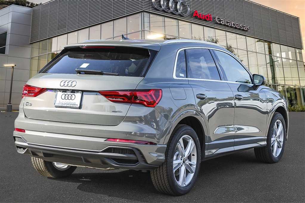 2024 Audi Q3 S line Premium Plus 4