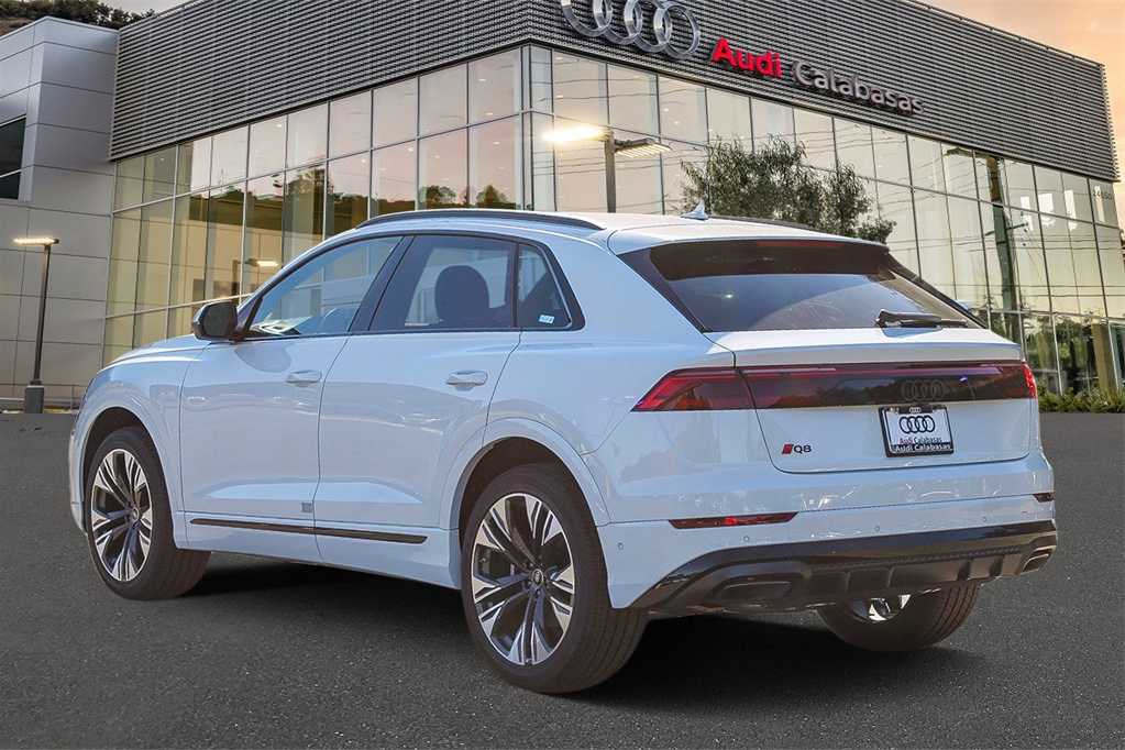 2024 Audi Q8 Premium Plus 6