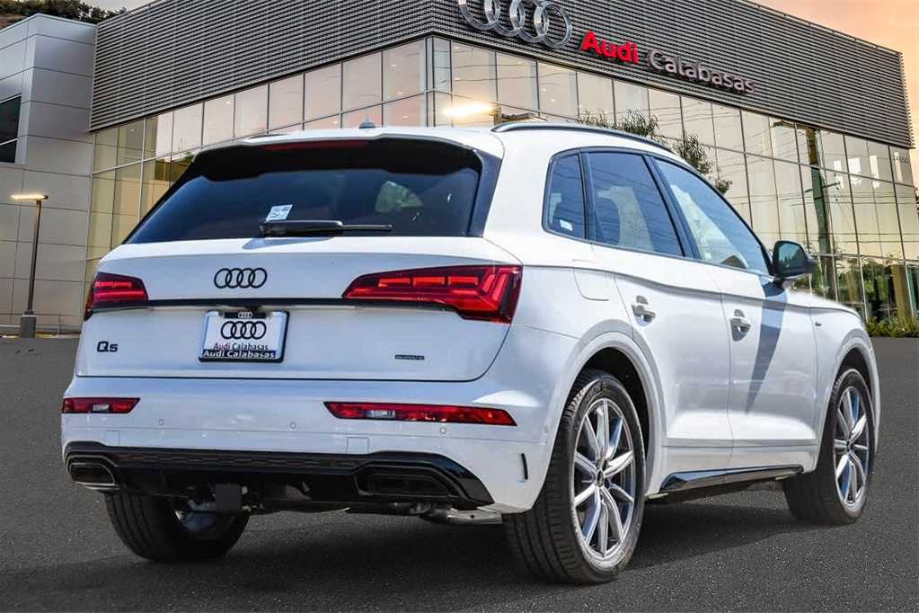 2024 Audi Q5 S line Prestige 4