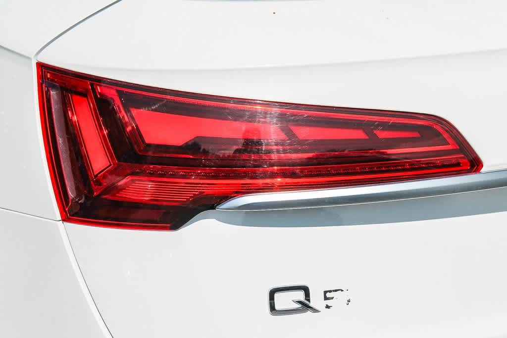 2022 Audi Q5 S line Prestige 7