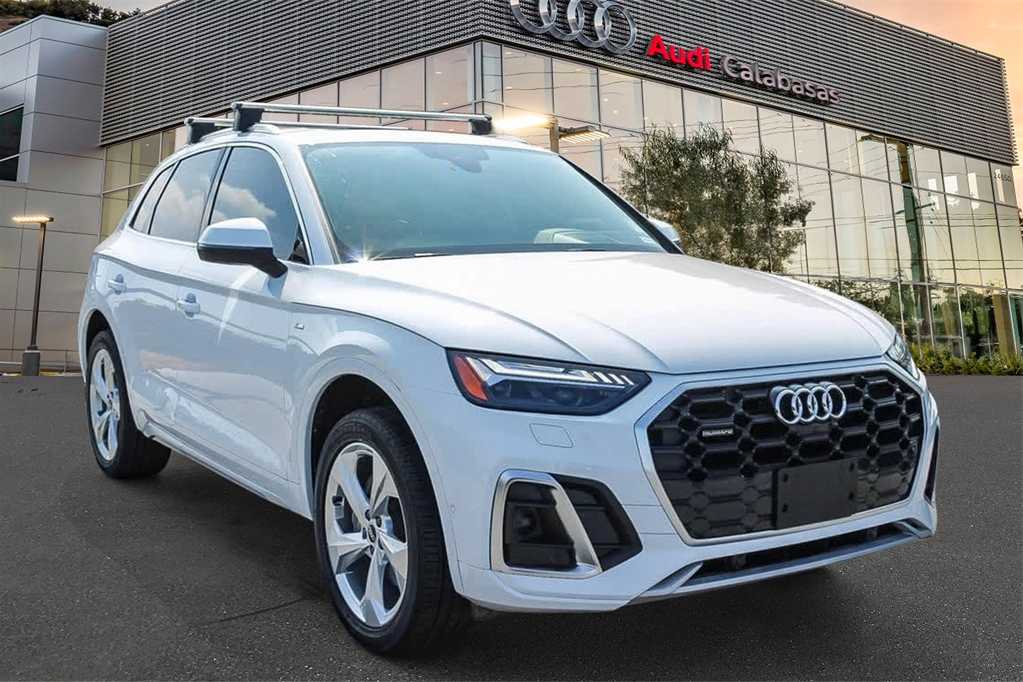 2022 Audi Q5 S line Prestige 3