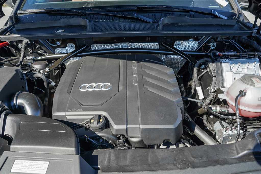 2022 Audi Q5 S line Prestige 30