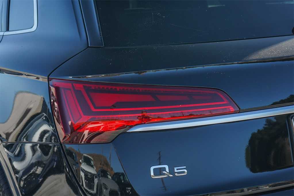 2022 Audi Q5 S line Prestige 7