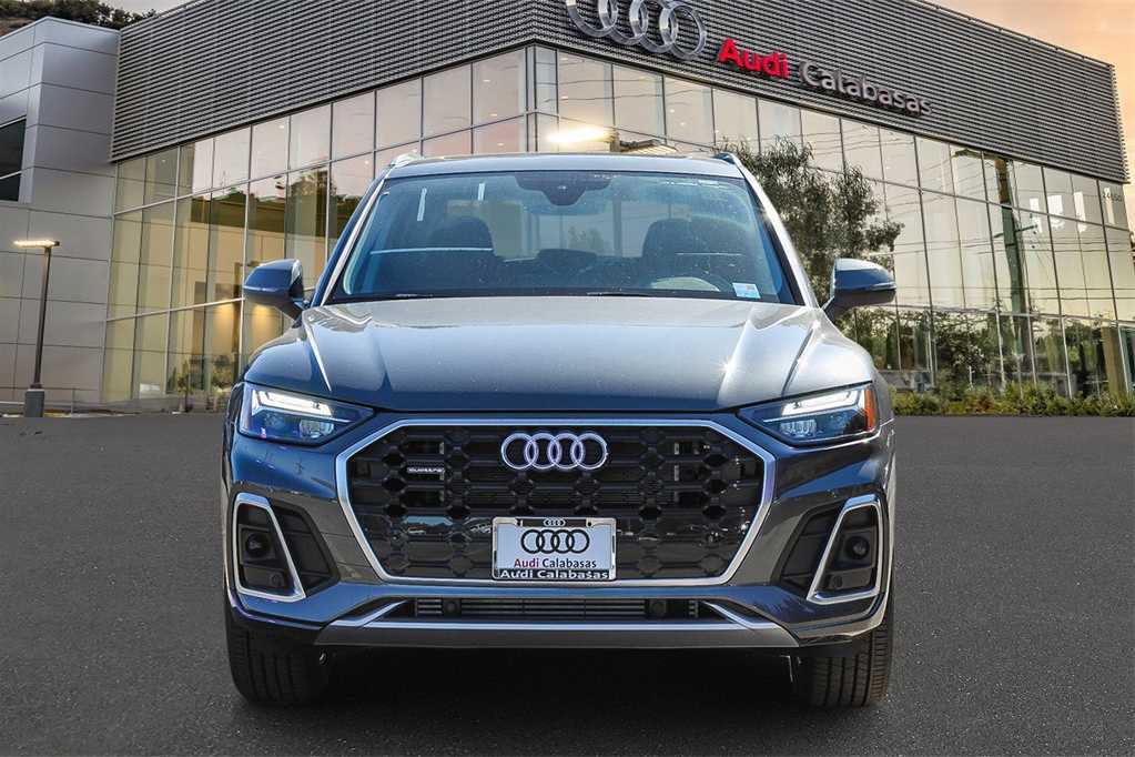 2024 Audi Q5 S line Premium 2