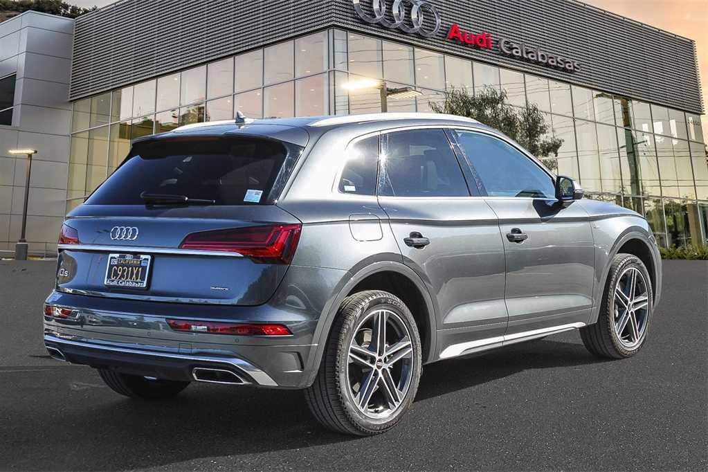 2022 Audi Q5 S line Premium 4