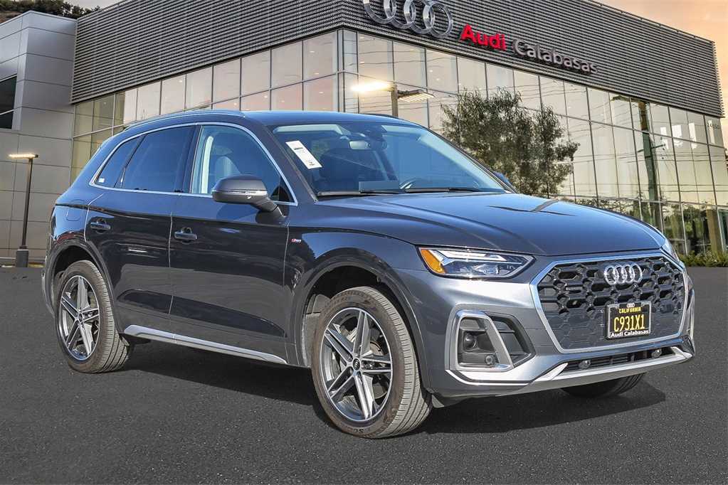 2022 Audi Q5 S line Premium 3