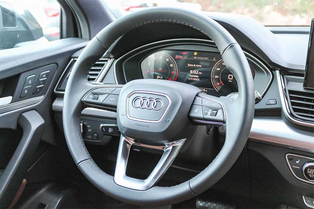 2025 Audi Q5 S line Premium 15