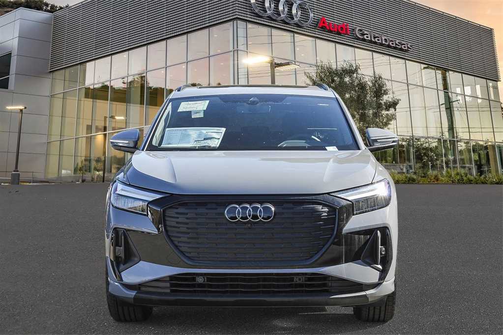 2025 Audi Q4 e-tron Premium 2