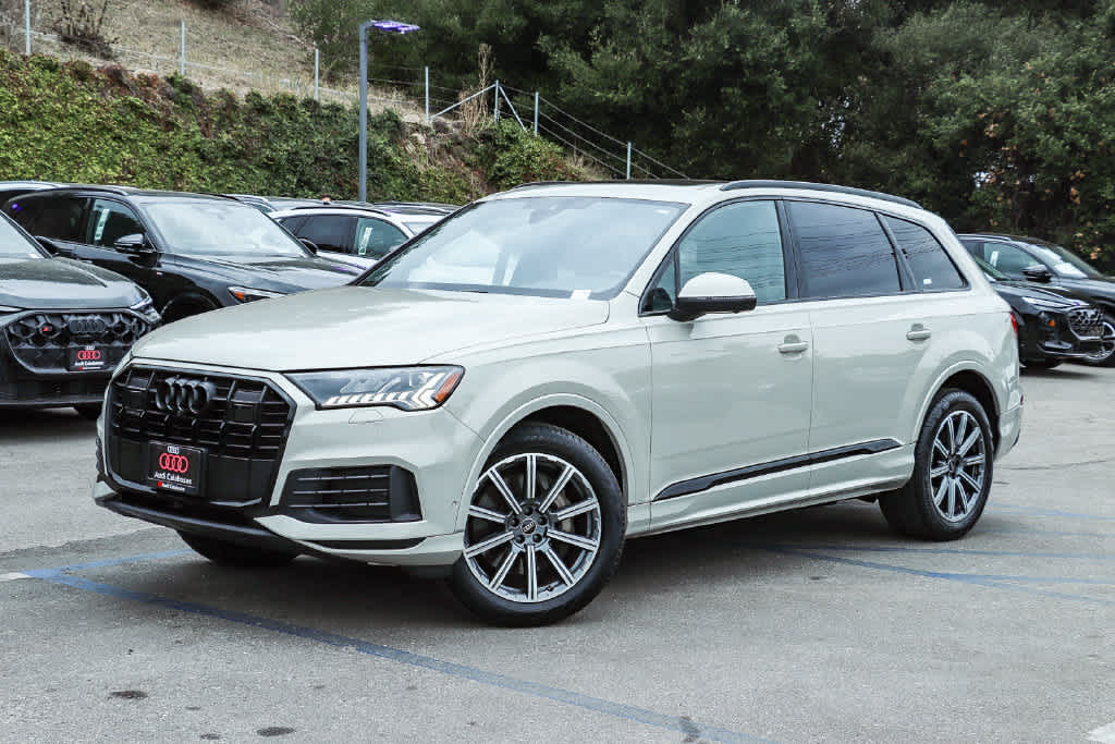 2023 Audi Q7 quattro Premium Plus 45 TFSI